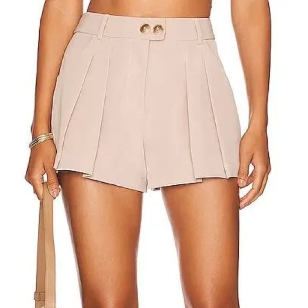 LPA Benson Pleated Short size Large in Taupe